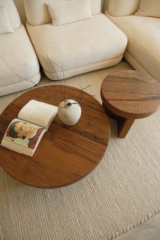 Lunde - okrągły stolik kawowy z drewna dębowego