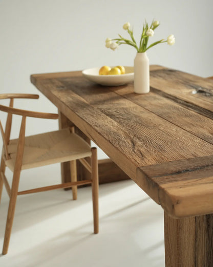 Toyama - prostokątny stół jadalniany z drewna dębowego