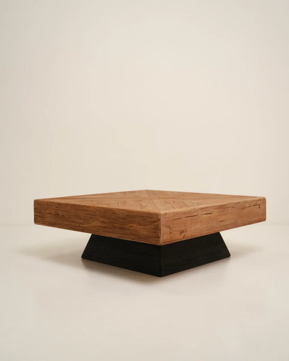 Zola - kwadratowy stolik kawowy jodełka z drewna z recyklingu