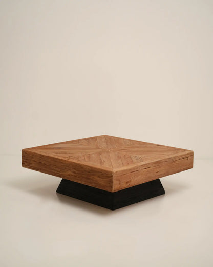 Zola - kwadratowy stolik kawowy jodełka z drewna z recyklingu