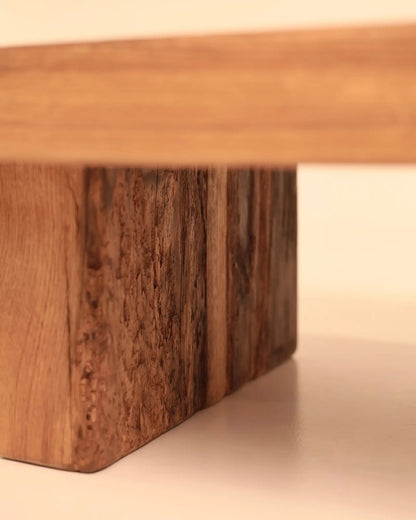 Akre - prostokątny stolik kawowy z drewna dębowego