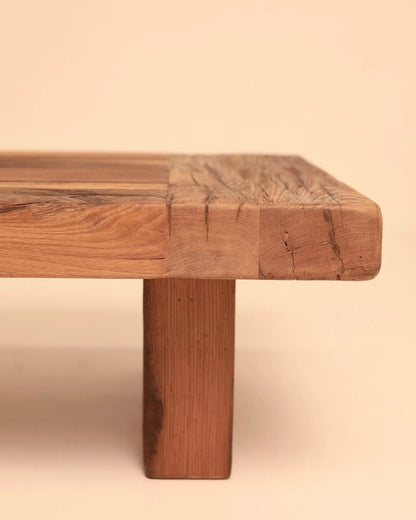 Akre - prostokątny stolik kawowy z drewna dębowego